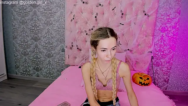 Akilla Queen online show from 11/04/25, 01:59