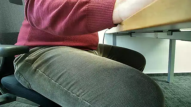 69bezfleku online show from 12/02/24, 07:14