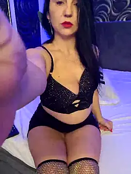 Snapshot of charrlote_love chatting on 03/16/25, 02:44 charrlote love online show from 03/16/25, 02:44
