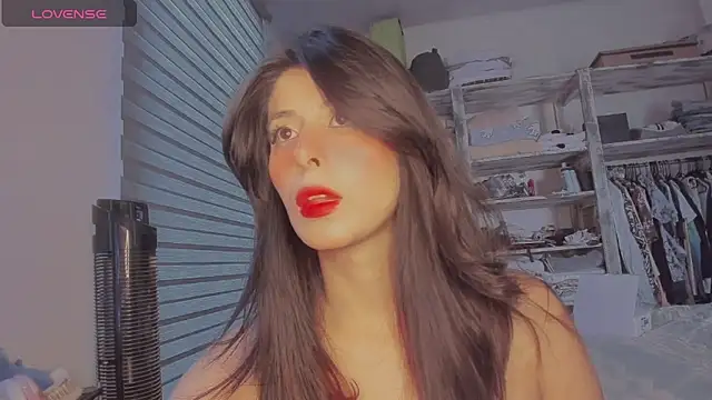 Snapshot of VYONED chatting on 11/13/25, 11:03 VYONED online show from 11/13/25, 11:03