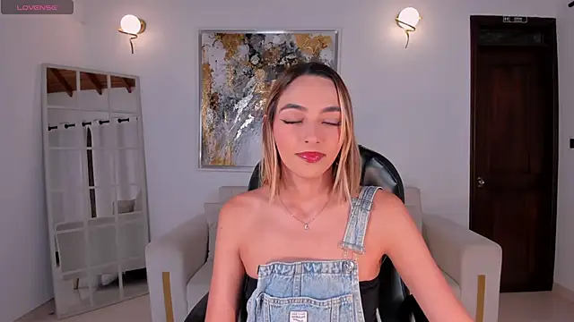 MelissaMoore  online show from 04/19/26, 10:14