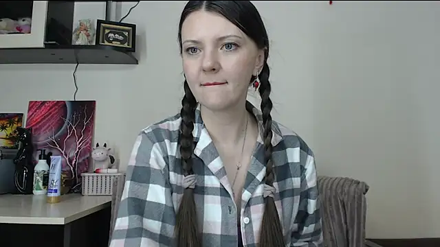 Snapshot of SugarTati chatting on 03/01/25, 08:21 SugarTati online show from 03/01/25, 08:21