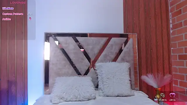 AGATHAA WHITE online show from 01/10/26, 11:34