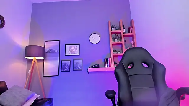 Sabrina Sabrock  online show from 03/19/26, 05:55