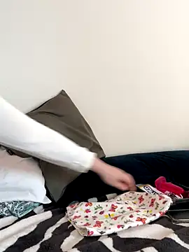 Patriciamoura69 online show from 09/26/25, 06:45