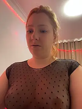 Patriciamoura69 online show from 04/12/26, 06:02