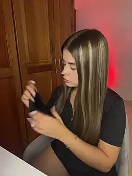 Miss valeriaa online show from 03/27/26, 11:04