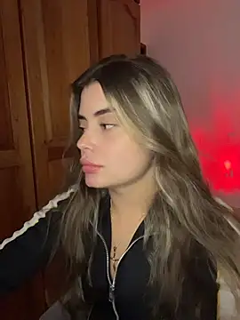 Miss valeriaa online show from 04/11/26, 11:09