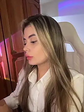 Miss valeriaa online show from 06/04/26, 08:26