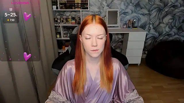 litl Mia online show from 11/10/25, 04:28