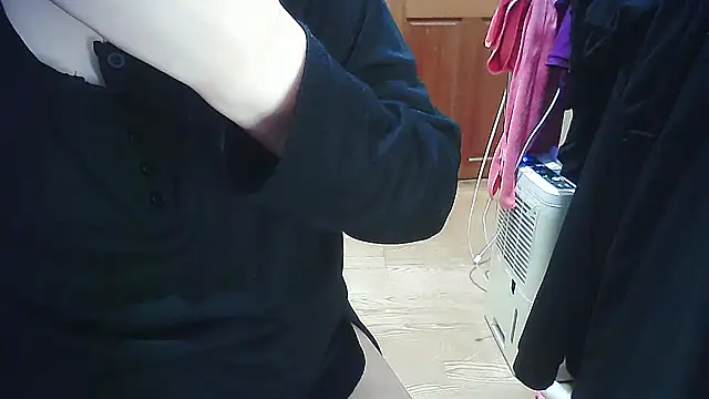 Snapshot of cindy01113520 chatting on 02/24/25, 05:54 cindy01113520 online show from 02/24/25, 05:54