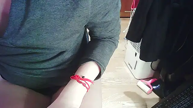 Snapshot of cindy01113520 chatting on 02/28/25, 08:31 cindy01113520 online show from 02/28/25, 08:31