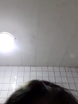 Snapshot of cindy01113520 chatting on 10/05/25, 03:54 cindy01113520 online show from 10/05/25, 03:54