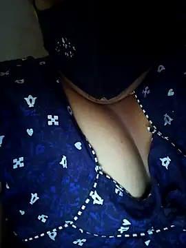 teddy-143 online show from 04/20/26, 08:39