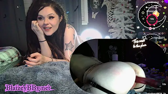 Snapshot of BlaizeyBBy chatting on 12/27/24, 01:18 BlaizeyBBy online show from 12/27/24, 01:18