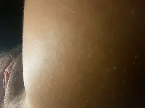 Snapshot of hype_de_punk chatting on 02/22/25, 03:12 hype de punk online show from 02/22/25, 03:12