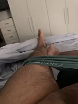 luca0400 online show from 04/13/26, 08:36