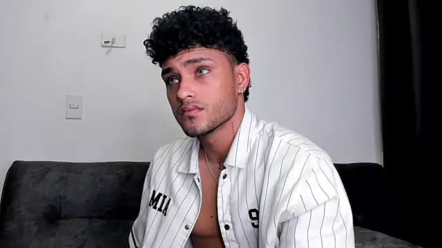 Alessandro Vanni online show from 03/06/25, 01:58