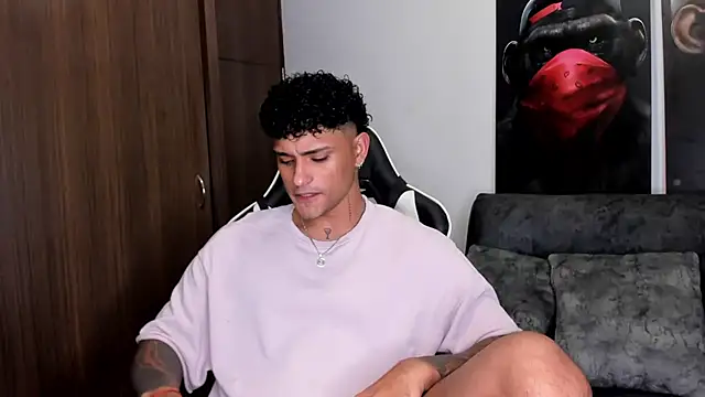 Alessandro Vanni online show from 03/20/25, 02:19