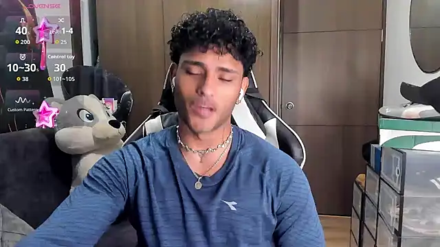 Alessandro Vanni online show from 10/26/25, 01:33