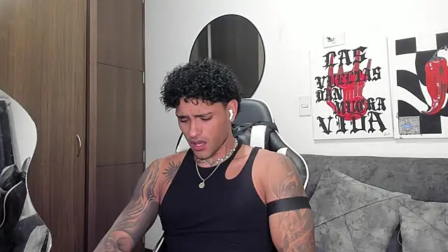 Alessandro Vanni online show from 02/09/26, 03:32