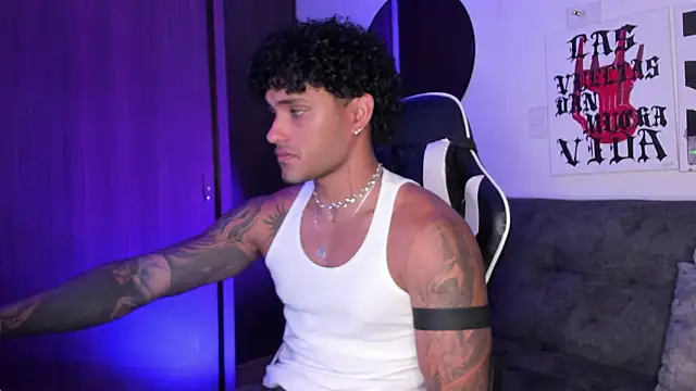 Alessandro Vanni online show from 03/13/26, 01:34