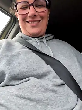 Canadian BBW online show from 10/11/25, 10:30