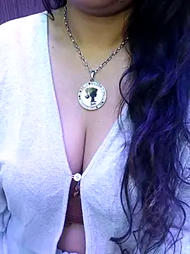 indian passion online show from 04/05/26, 12:08