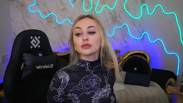 GraceCandy online show from 03/11/25, 11:37