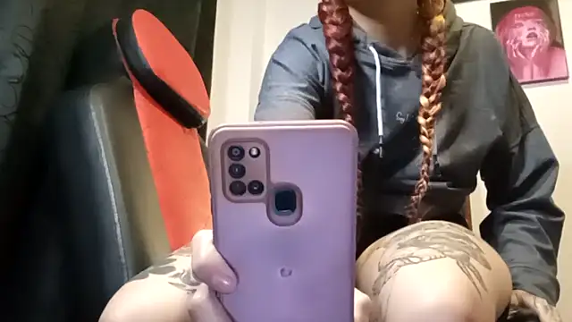 Tattoodreams lucy online show from 10/23/25, 10:19