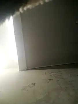 Snapshot of Nick02937 chatting on 09/14/25, 06:12 Nick02937 online show from 09/14/25, 06:12