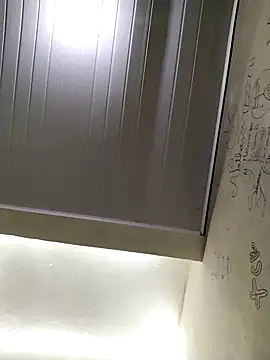 Snapshot of Nick02937 chatting on 09/14/25, 06:18 Nick02937 online show from 09/14/25, 06:18