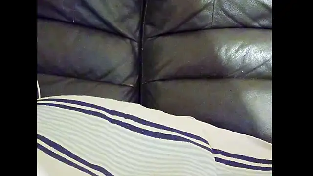 hairyuncut00 online show from 02/16/26, 06:20