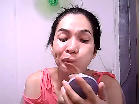 BigDickTrans online show from 11/25/25, 09:59