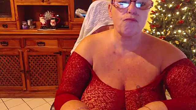 MISS LINDAH online show from 12/03/25, 06:21