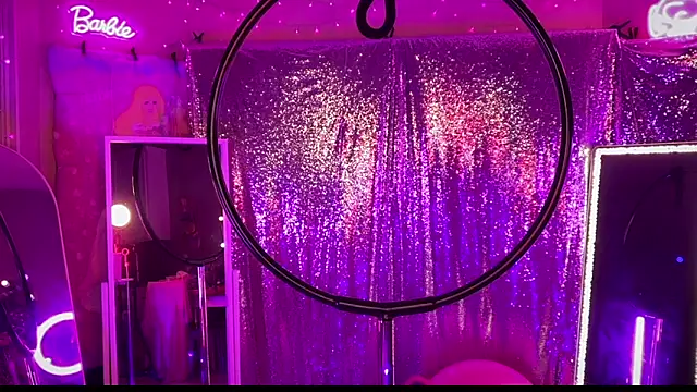 Snapshot of bimbotwerkqueen chatting on 01/31/25, 08:01 bimbotwerkqueen online show from 01/31/25, 08:01