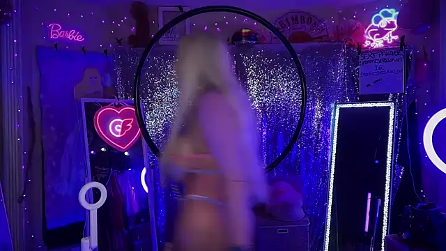 Snapshot of bimbotwerkqueen chatting on 03/15/25, 02:14 bimbotwerkqueen online show from 03/15/25, 02:14