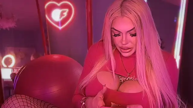 Snapshot of bimbotwerkqueen chatting on 10/12/25, 05:28 bimbotwerkqueen online show from 10/12/25, 05:28