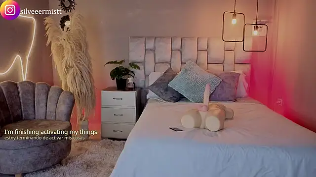 pamela reyes  online show from 04/22/26, 03:02