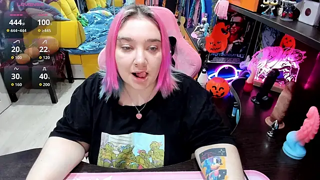 Softie Sofy online show from 10/26/25, 03:45