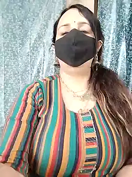 Snapshot of cute-tanvi chatting on 01/20/25, 10:29 cute-tanvi online show from 01/20/25, 10:29