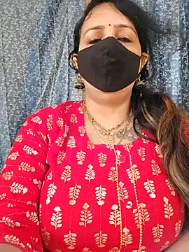 Snapshot of cute-tanvi chatting on 01/24/25, 02:18 cute-tanvi online show from 01/24/25, 02:18