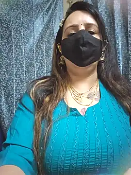 Snapshot of cute-tanvi chatting on 01/27/25, 01:37 cute-tanvi online show from 01/27/25, 01:37