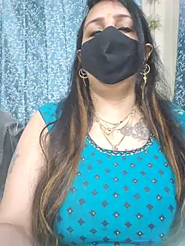 Snapshot of cute-tanvi chatting on 02/15/25, 01:10 cute-tanvi online show from 02/15/25, 01:10