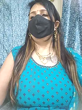 Snapshot of cute-tanvi chatting on 02/18/25, 12:59 cute-tanvi online show from 02/18/25, 12:59