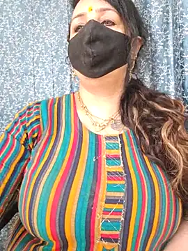 Snapshot of cute-tanvi chatting on 03/03/25, 01:42 cute-tanvi online show from 03/03/25, 01:42