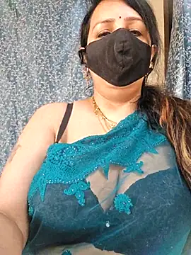 Snapshot of cute-tanvi chatting on 03/08/25, 01:28 cute-tanvi online show from 03/08/25, 01:28