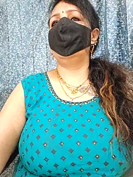 Snapshot of cute-tanvi chatting on 03/11/25, 01:26 cute-tanvi online show from 03/11/25, 01:26