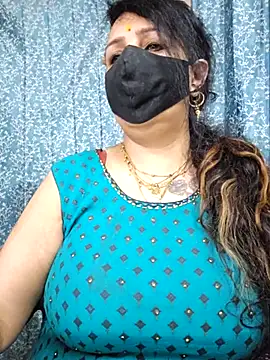 Snapshot of cute-tanvi chatting on 03/13/25, 01:21 cute-tanvi online show from 03/13/25, 01:21