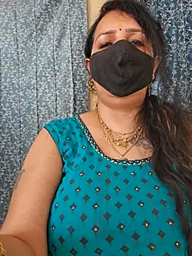 Snapshot of cute-tanvi chatting on 03/20/25, 03:13 cute-tanvi online show from 03/20/25, 03:13